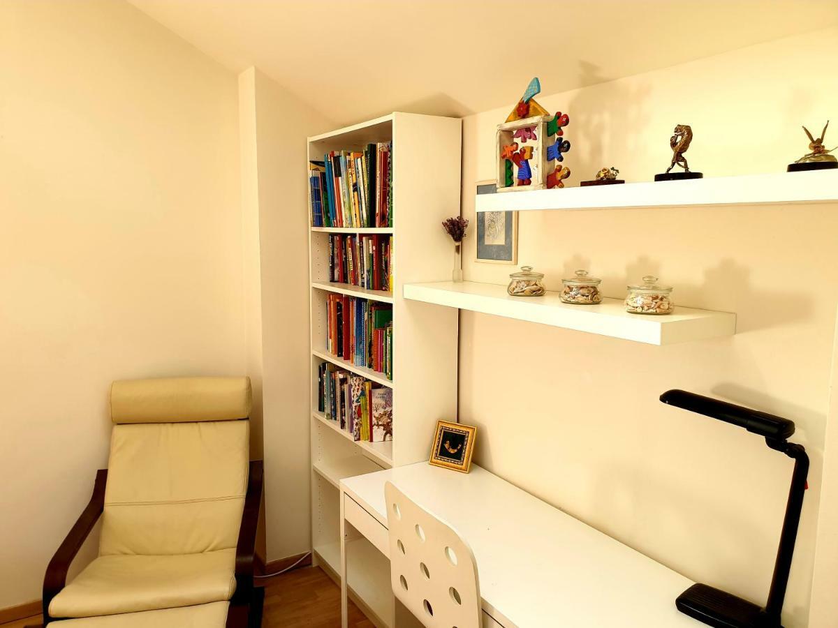 Exceptional Uzupis Bridge 3 Bedroom Apartment Βίλνιους Εξωτερικό φωτογραφία